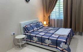 Ss De' Kelulut Homestay
