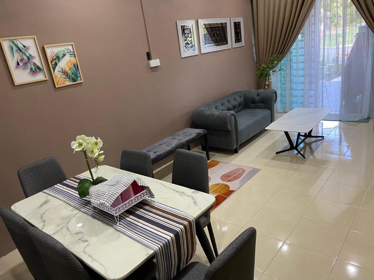 Ss De' Kelulut Homestay Marang Luaran gambar